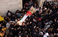 فلسطينيون يشيعون جثمان الشهيد مصطفى صباح في تقوع