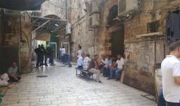 استمرار الاعتصام والتصعيد في القدس المحتلة.. حملة اعتقال واسعة وإغلاق البلدة القديمة