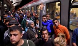 ألمانيا: الشرطة الاتحادية تعتقل 300 لاجئ متسلل..وسياسي يميني يربط التهدئة في سورية بإعادة اللاجئين إليها