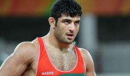 معاقبة لاعب إيراني ومُدرّبه بسبب خسارة مُتعمّدة للتخلص من منازلة لاعب 