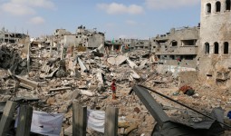 تحويل 4 مليون دولار من المنحة الكويتية لإعادة إعمار غزة