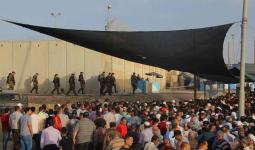 الآلاف يتوجّهون لأداء صلاة الجمعة الثانية في المسجد الأقصى