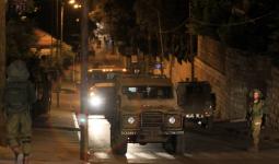 اقتحامات ومداهمات واسعة واعتقال 11 مواطنا من مدن الضفة المحتلة