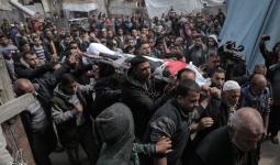 الفلسطينيّون يُشيّعون جثامين شهداء يوم الأرض في قطاع غزة