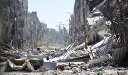مخيم اليرموك المحاصر.. أوضاع إنسانية ومعيشية سيئة وغياب تام للرعاية الصحية والطبية