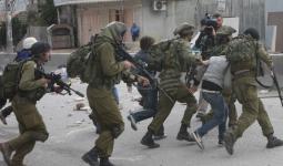 اعتقالات بالضفة المحتلة تطال فلسطينيين من مخيّمي الجلزون ونور شمس