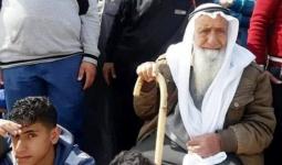 استشهاد مُسن فلسطيني برصاص دبّابات الاحتلال شرقي مُخيّم المغازي