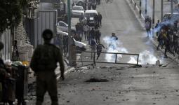 قوات الاحتلال تُصيب شاب وتعتقله على حاجز مُخيّم شعفاط
