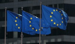 صورة تعبيريّة – علم الاتحاد الأوروبي