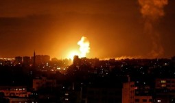 طائرات الاحتلال تستهدف قطاع غزة