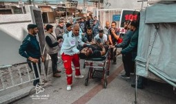 نقل إصابات بقصف الاحتلال إلى مشفى النجار برفح