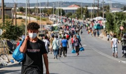 طالبو لجوء عند الحدود اليونانية - أرشيف