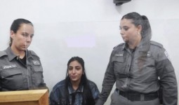 الصحفية لمى غوشة في جلسة سابقة لمحاكمتها