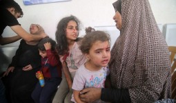 مصابون من الأطفال جراء غارات الاحتلال المستمرة على غزة