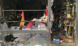 آثار الاشتباكات في مخيم شاتيلا