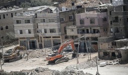 جيش الاحتلال يشرع بهدم منازل في مخيم طولكرم اليوم وسط عدوان متواصل منذ أشهر