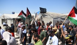 فلسطينيون في الشمال السوري - أرشيفية.