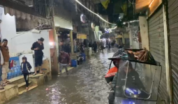 طوفان شوارع مخيم شاتيلا خلال فصل الشتاء - صورة أرشيفية