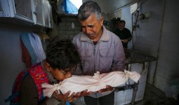 وفاة رضيعة فلسطينية في غزة بسبب البرد