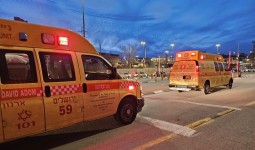 أثناء نقل الضحيتين عبر 