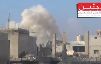 جانب من القصف على مخيم درعا