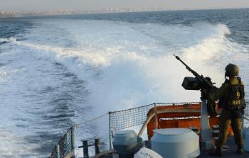  بحرية الاحتلال تهاجم وتعتقل 6 صيادين شمال القطاع 