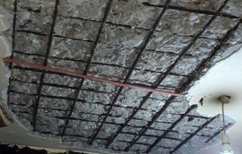 انهيار سقف منزل في تجمع الشبريحا للاجئين الفلسطينيين