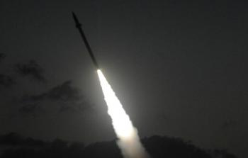 الاحتلال يزعم إطلاق صاروخ من قطاع غزة