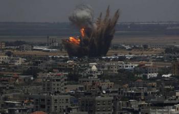 طائرات الاحتلال تستهدف مواقع في قطاع غزة