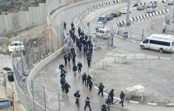 مواجهات عنيفة في مخيم شعفاط واعتقال 25 فلسطينياً