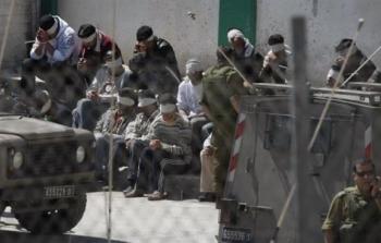 الاحتلال يعتقل (450) فلسطينياً خلال تشرين الثاني