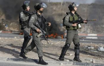 اعتقالات وإصابات في اقتحام قوات الاحتلال لمخيّم الجلزون