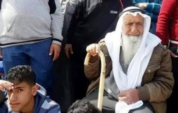 استشهاد مُسن فلسطيني برصاص دبّابات الاحتلال شرقي مُخيّم المغازي