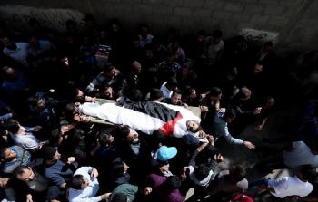 الفلسطينيّون يُشيّعون الشهيد الصيّاد أبو عودة
