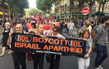 حكومة الاحتلال تقرر دعم العاملين ضد BDS مادياً 