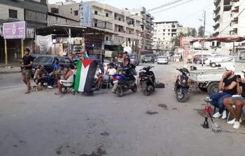 الإضرابات والاحتجاجات في المخيمات مُستمرة، ومساع لبنانية فلسطينية لإنصاف العاملين الفلسطينيين