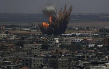 غارات واستهداف مُزارعين وصيّادين.. الاحتلال يُواصل عدوانه على قطاع غزة