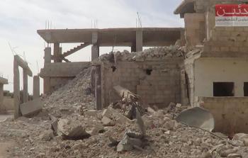 صاروخ فيل على مخيم درعا جنوب سورية وأضرار كبيرة في المباني والممتلكات