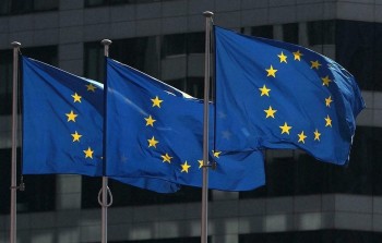 صورة تعبيريّة – علم الاتحاد الأوروبي