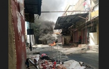 حرق إطارات في الشارع الفوقاني للمخيم
