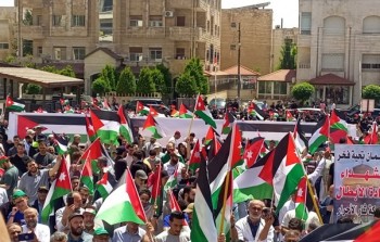 من التظاهرة أمام سفارة كيان الاحتلال بعمان الجمعة