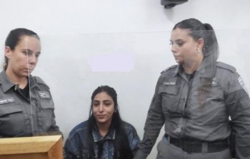 الصحفية لمى غوشة في جلسة سابقة لمحاكمتها
