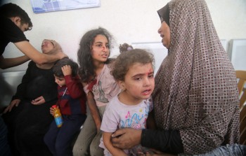 مصابون من الأطفال جراء غارات الاحتلال المستمرة على غزة