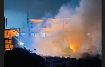 قنابل غاز على مدرسة اونروا في جباليا ليل الجمعة