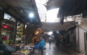 سوق في مخيم النيرب بحلب - أرشيفية
