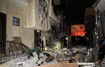 آثار قصف الاحتلال لأحد منازل الفلسطينيين في رفح
