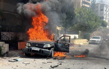 سيارة القيادي الفلسطيني التي جرى استهدافها من قبل مسيرة 
