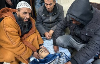 تشييع عدد من الشهداء في مستشفى العودة بمخيم النصيرات وسط قطاع غزة