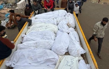 تشييع 13 شهيداً تم انتشالهم في بيت لاهيا شمالي قطاع غزة