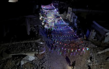 الفلسطينيون يستقبلون شهر رمضان في العراء والخيام بلا مأوى